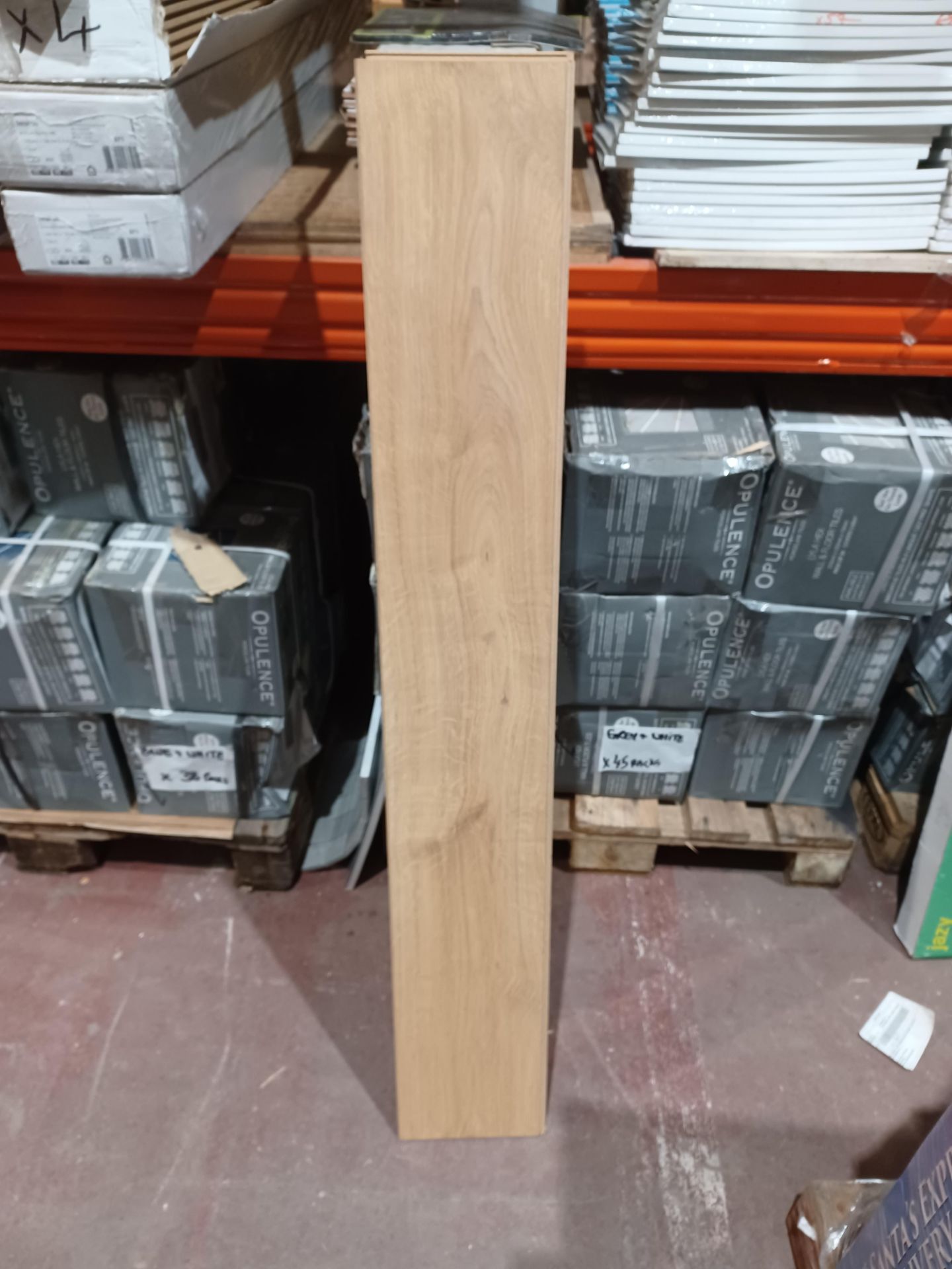 10 x Packs of Ravensdale Oak Flooring 1.48m2 giving this a coverage of 14.8m2 - R14