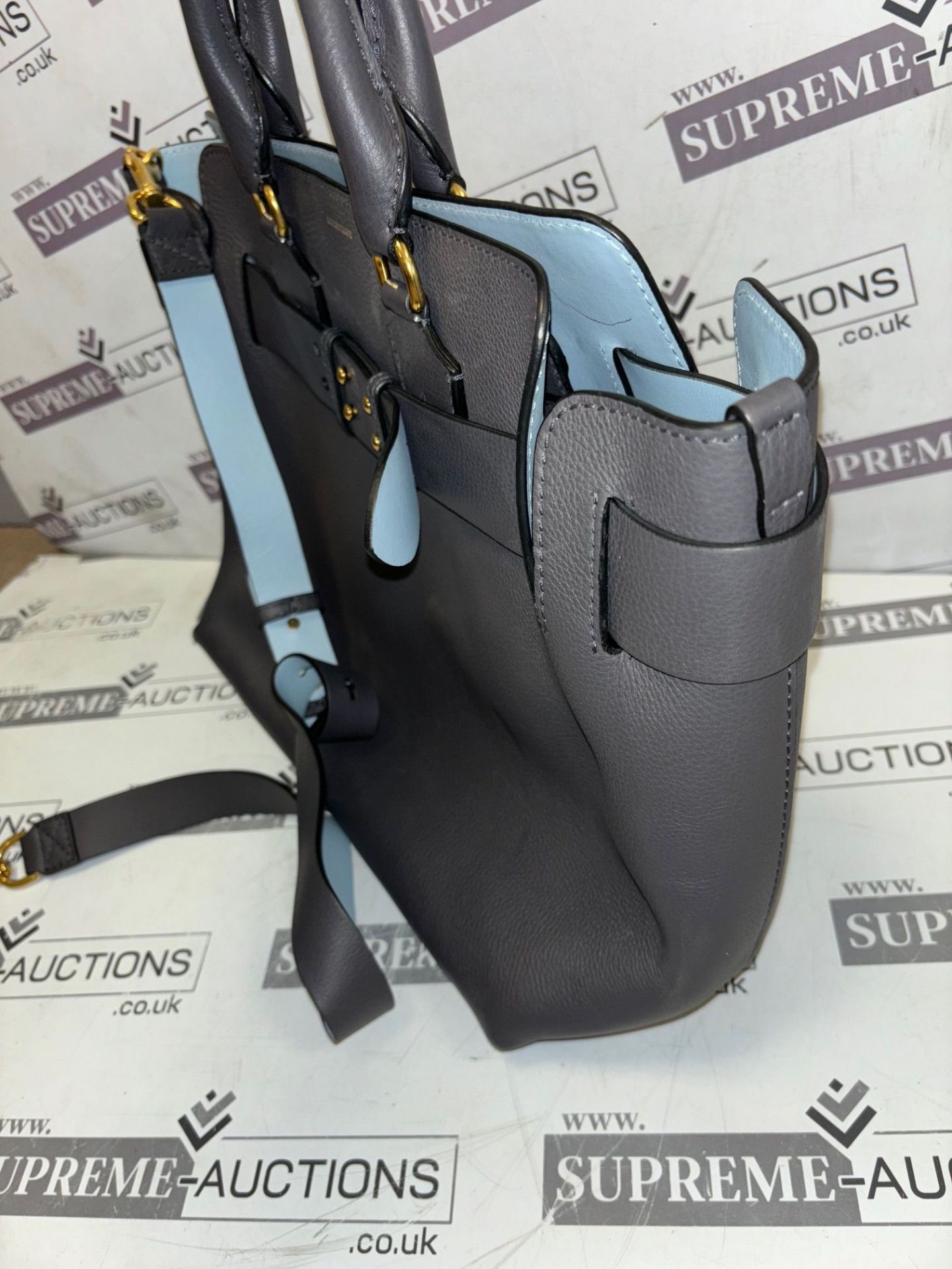 Genuine Burberry The Medium leather Belt Bag. Charcoal grey and baby blue. - Bild 7 aus 13