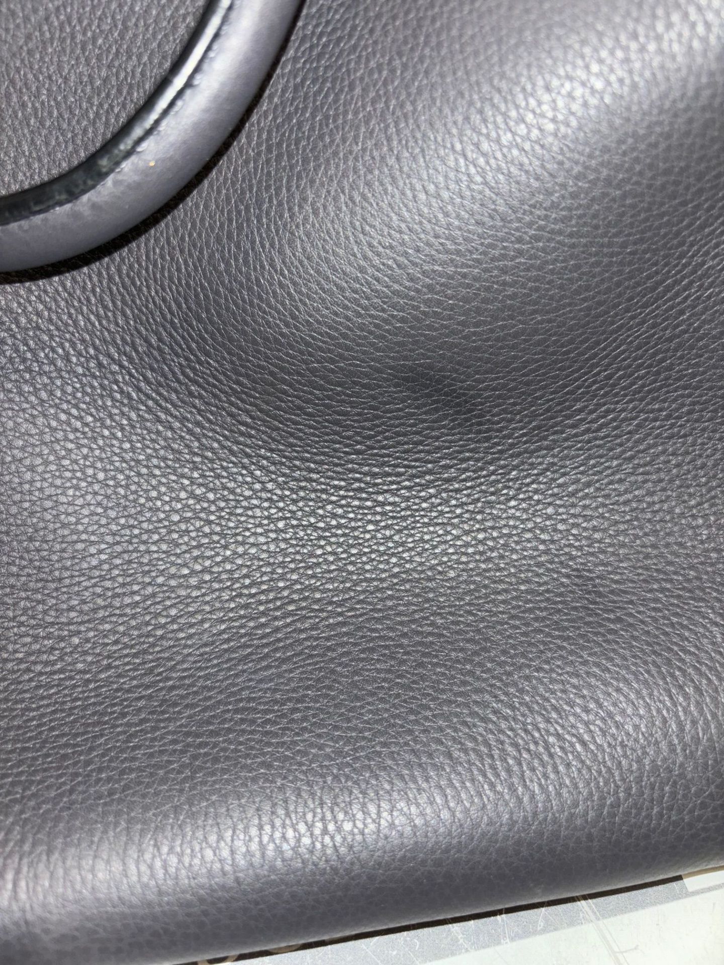 Genuine Burberry The Medium leather Belt Bag. Charcoal grey and baby blue. - Bild 6 aus 13