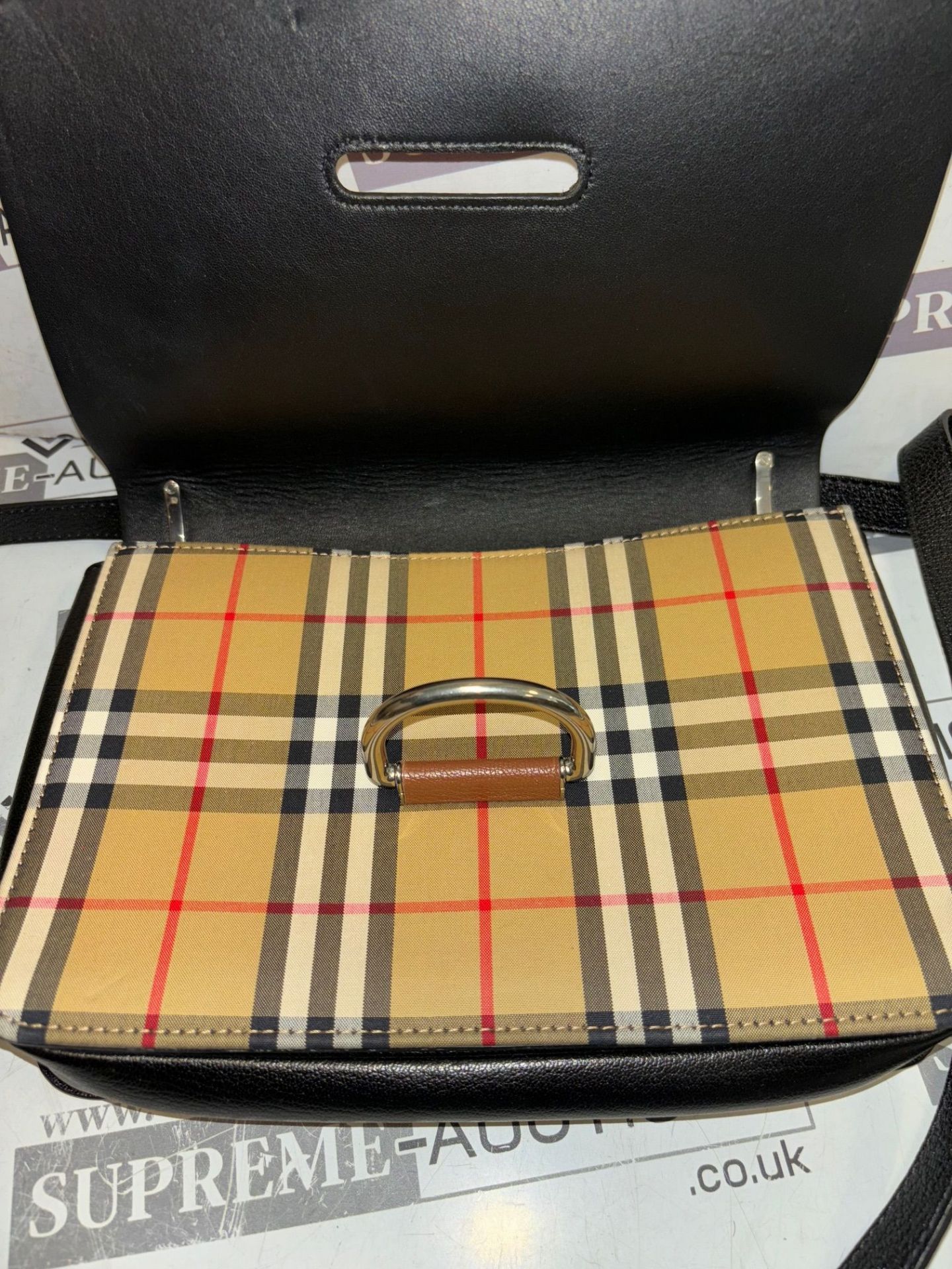 Genuine Burberry Envelope Cross Body Check Detail cross body bag. 27x20cm. - Image 5 of 6