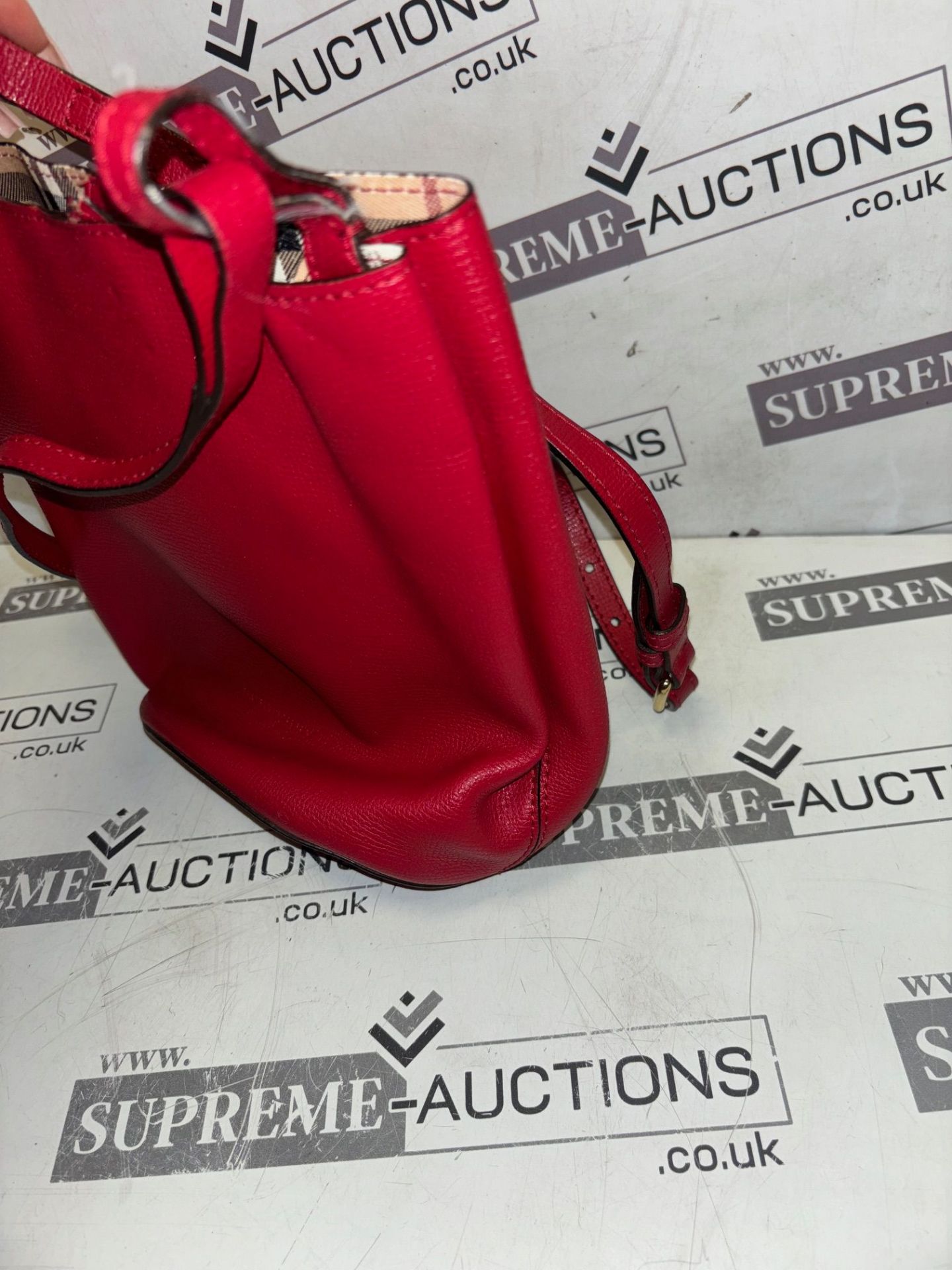 Genuine Burberry Lorne Bucket Bag Crossbody Red Leather Heymarket Check - Image 8 of 11