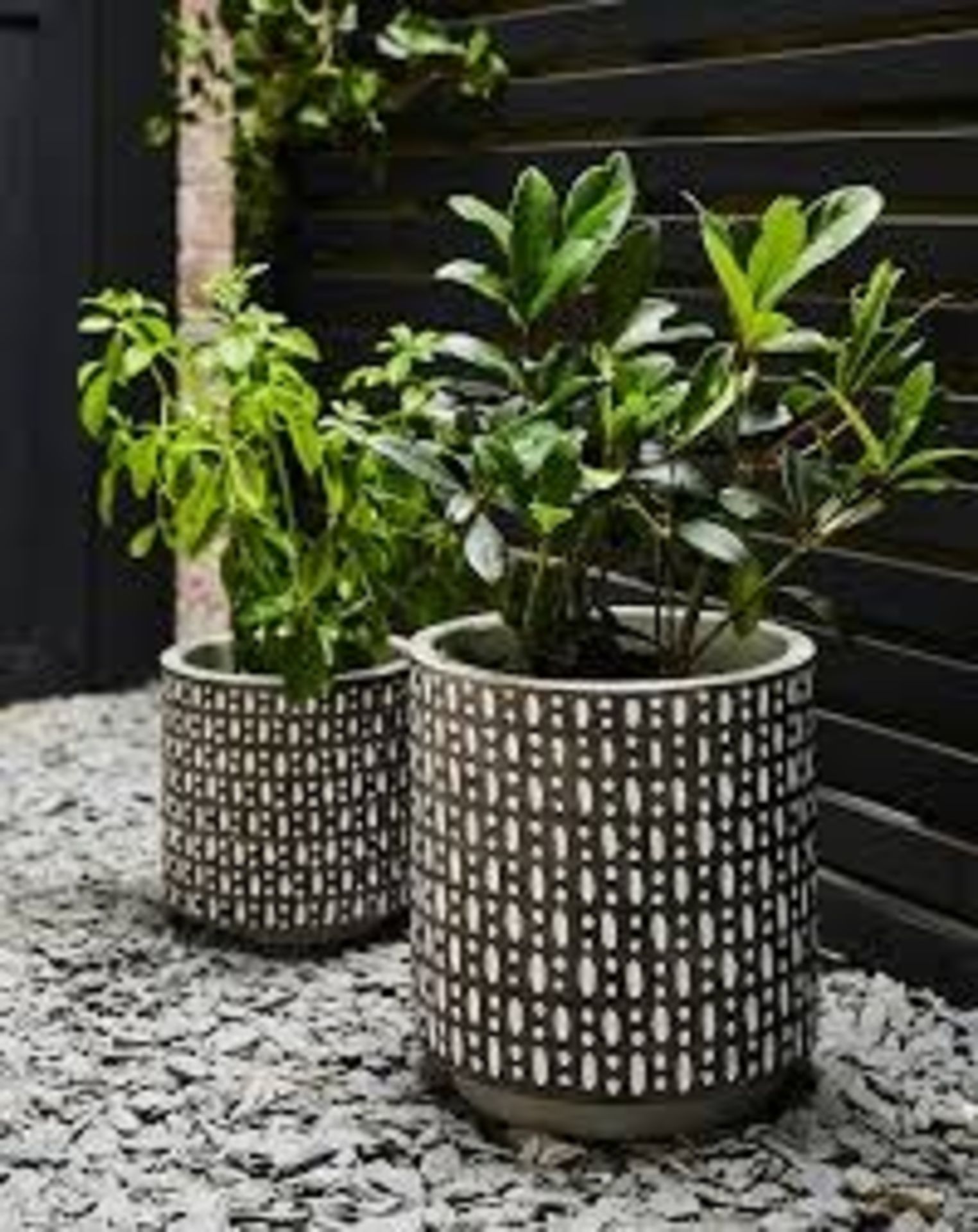 Set of 2 Small + Larger Planters- ER22 *Design may vary
