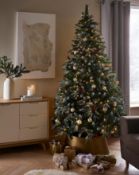 Salzburg Berry Pre-Lit Christmas Tree - ER27