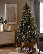 Helsinki 6ft Pre Lit Christmas Tree - ER27