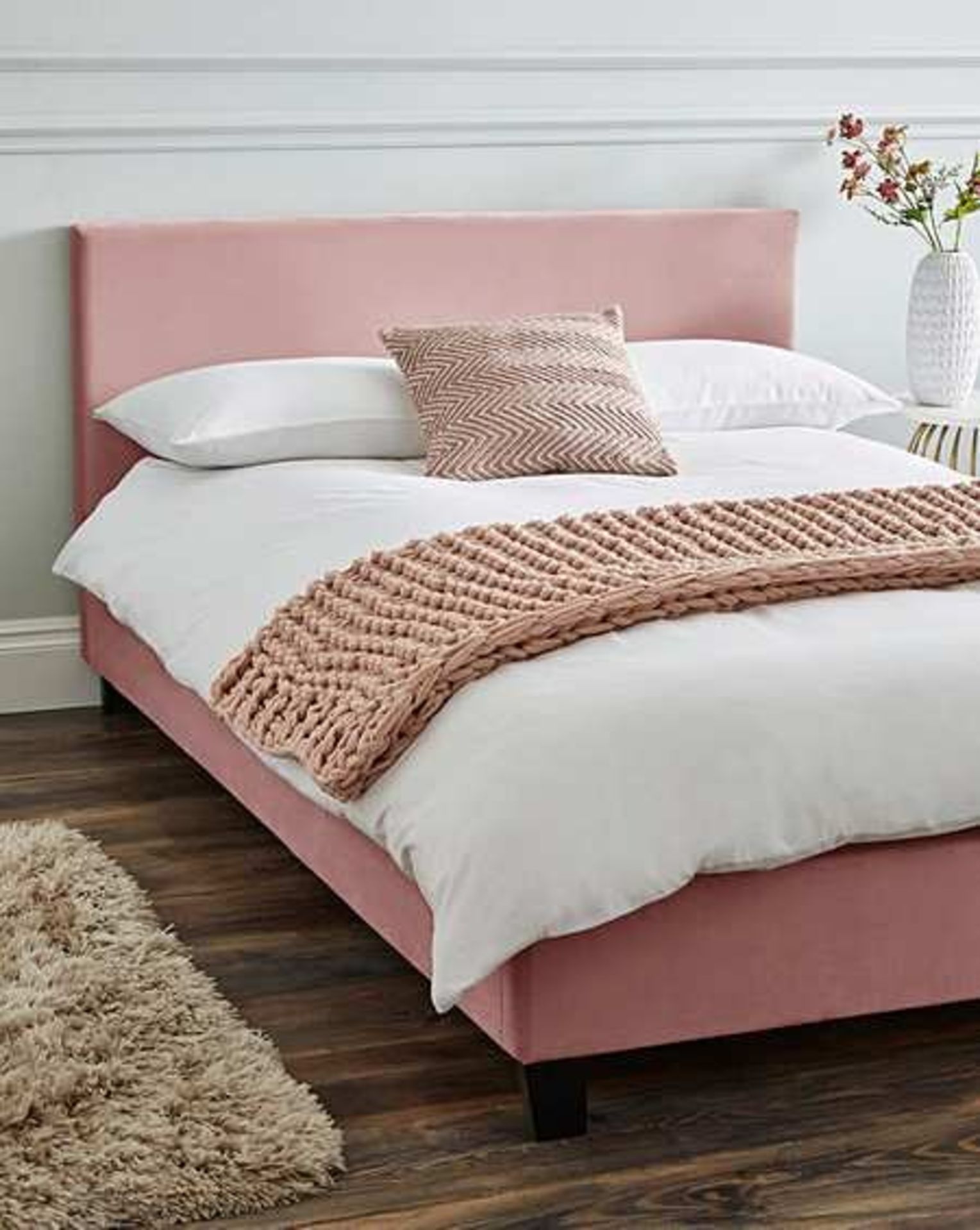 Hayden Velvet Bedstead King Blush - ER27