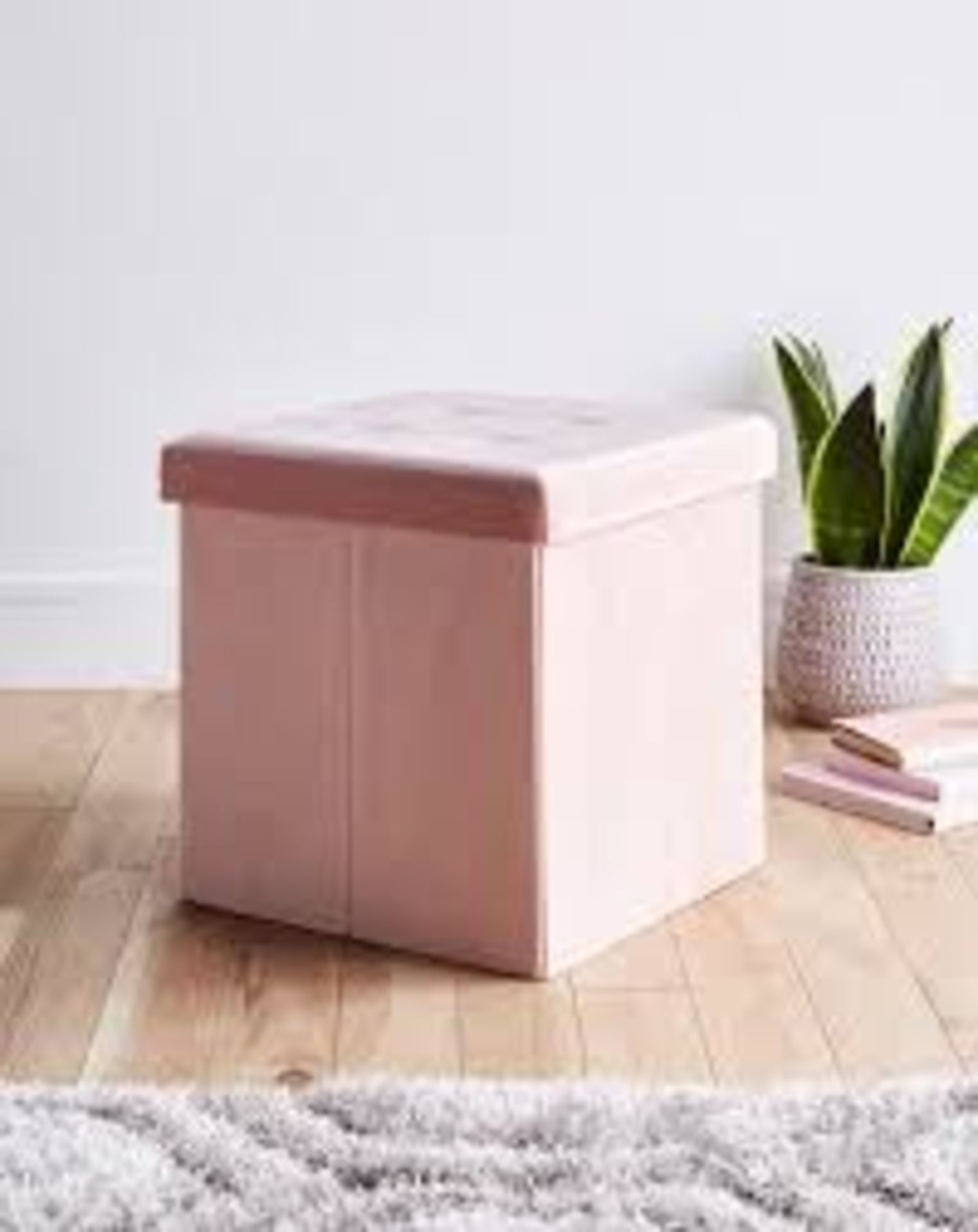 Blush Velvet Storage Cube - ER22