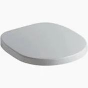 IDEAL STANDARD CONCEPT SOFT-CLOSE WITH QUICK-RELEASE TOILET SEAT & COVER DURAPLAST WHITE -ER41