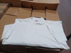 50 x White Premium Polo Shirts in Various Sizes. RRP £13.99 each. - R14.