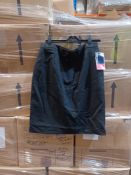 21 x Deluxe Banner Black Skirts in Various Sizes. RRP £15.84 each. - R14