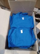 26 x Soft Cotton Fleeced Premium Swearshirts in Blue in mixed sizes . RRP £19.81 each - R14
