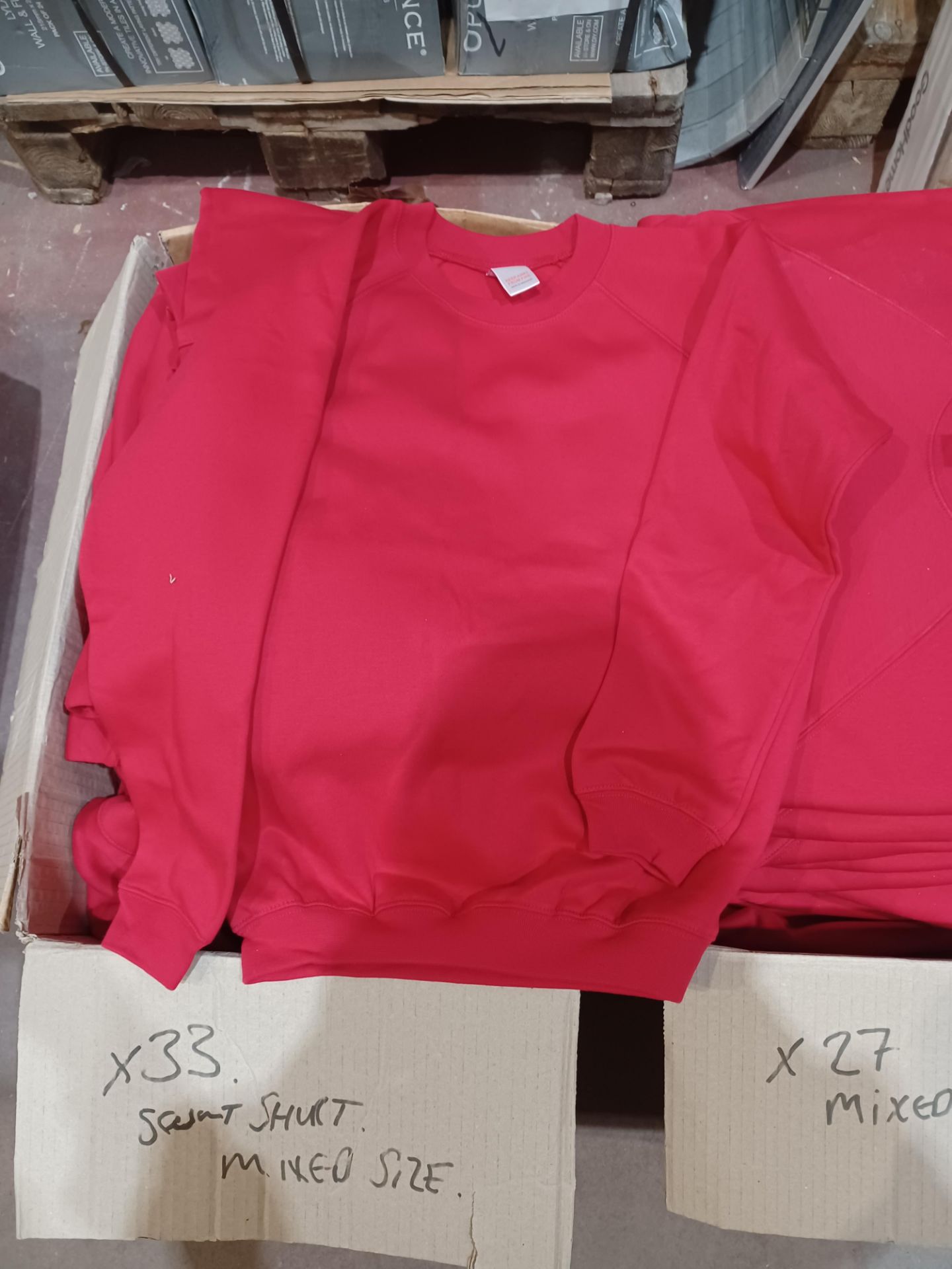 33 x Soft Cotton Fleeced Premium Swearshirts in Red in mixed sizes . RRP £19.81 each - R14