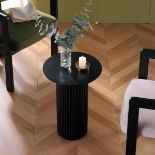 Maru Oak Round Side Table, Black. - R14. RRP £149.99. Crafted from solid and and oak veneer and