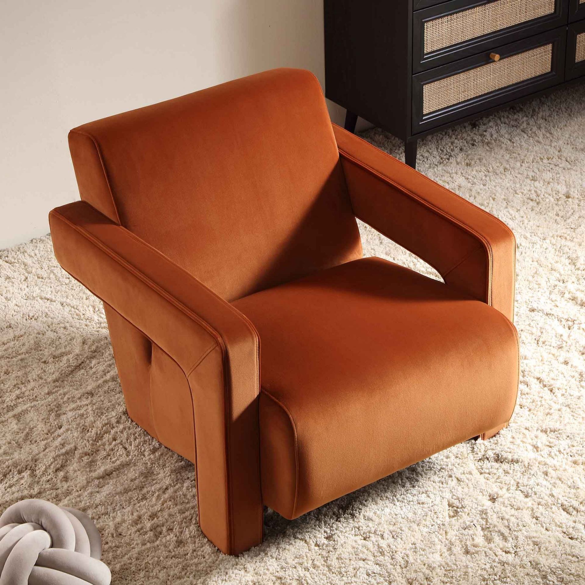 Brompton Sculptural Armchair, Rust Velvet. - R14. RRP £319.99. The deep, slightly sloped seat and - Image 2 of 2