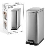 BLACK+DECKER BXBN0004GB 20L Metallic Grey Slimline Pedal Bin . - R14.13.