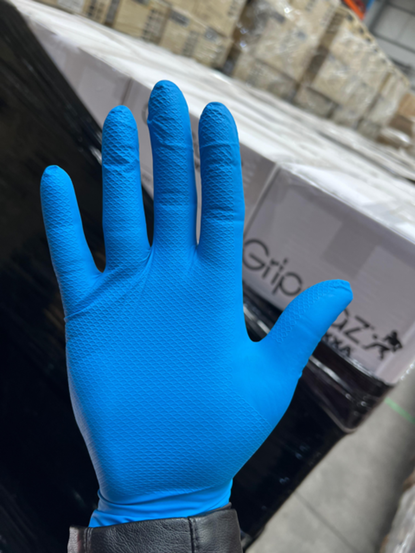 600 X BRAND NEW PACKS OF 50 GRIPPAZ Z PRO BLUE SANITISING EXAMINATION GLOVES SIZE MEDIUM EXP OCT - Bild 5 aus 5