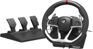 NEW & BOXED HORI Force Feedback Racing Wheel DLX. RRP £199.99. Realistic force feedback. mount