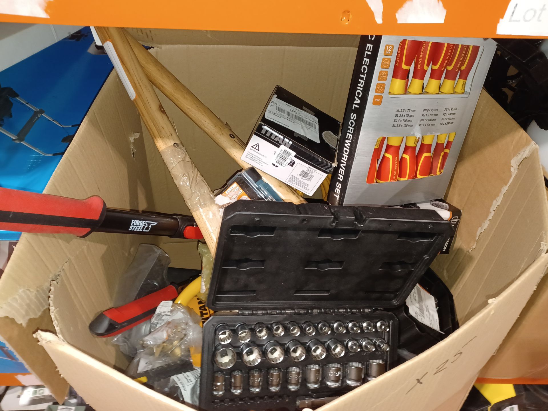 25 x Mixed lot to include; Screwdriver Set, Drill Bit set, Axes and more. - P3.
