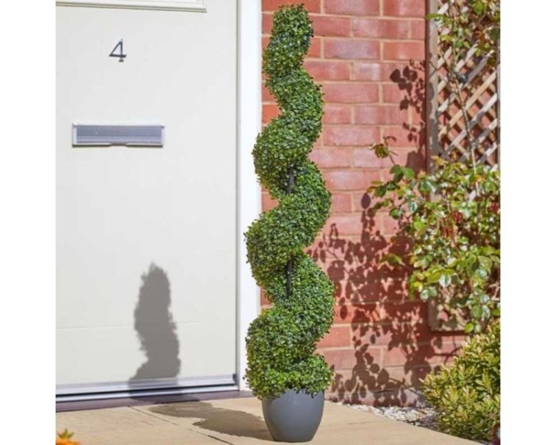 Smart Garden Boxwood Topiary Twirl 120cm Decorative Artificial - ER48