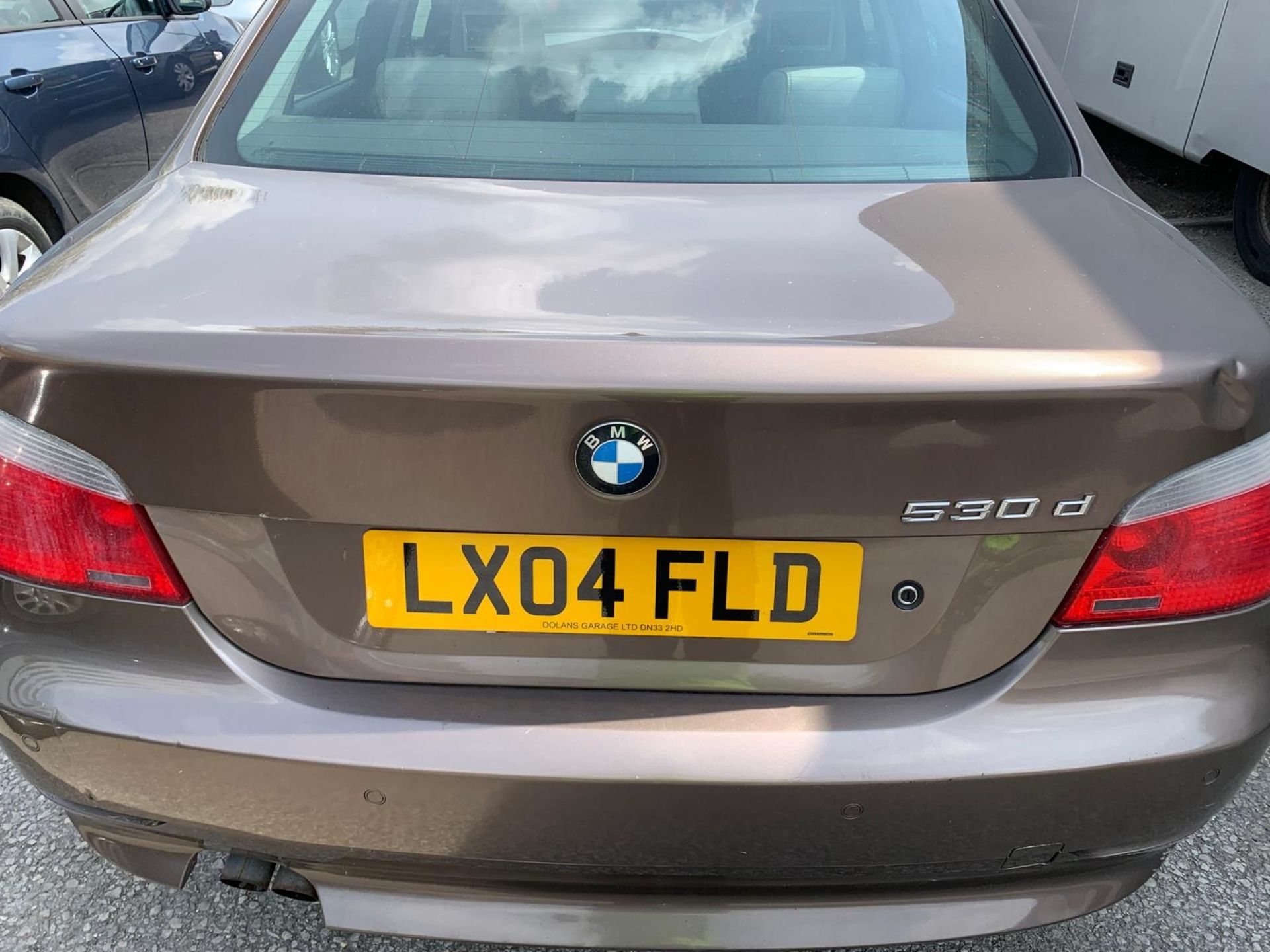 LX04 FLD BMW 530 GREY DIESEL MOT: 06.02.25 First Registration: 21.05.04 Mileage: 81,153. Number of - Image 5 of 11