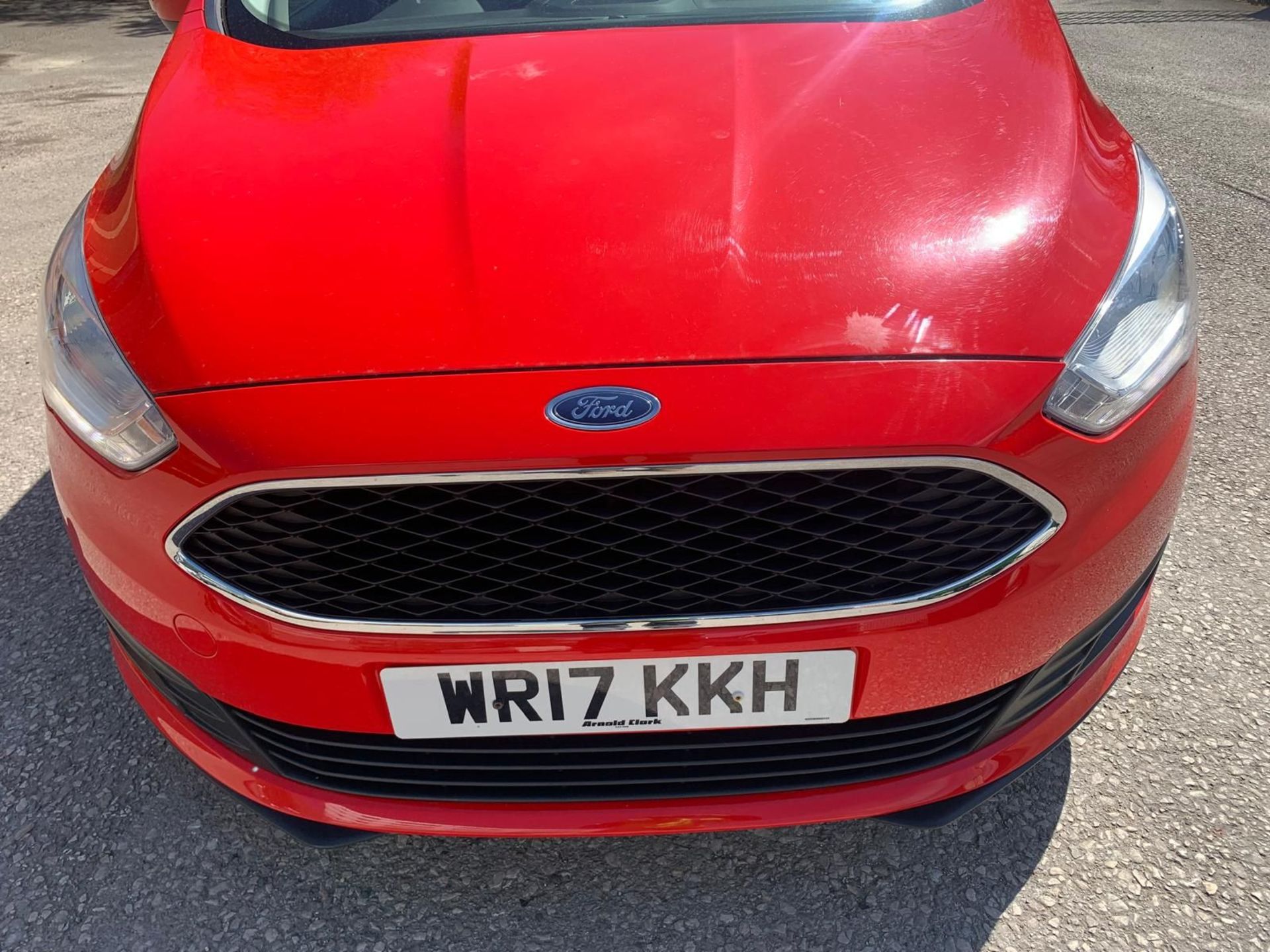 WR17 KKH FORD C-MAX. MOT Expiry: 09/10/2024 First Registered 31/03/2017 Petrol, Red - Bild 2 aus 10