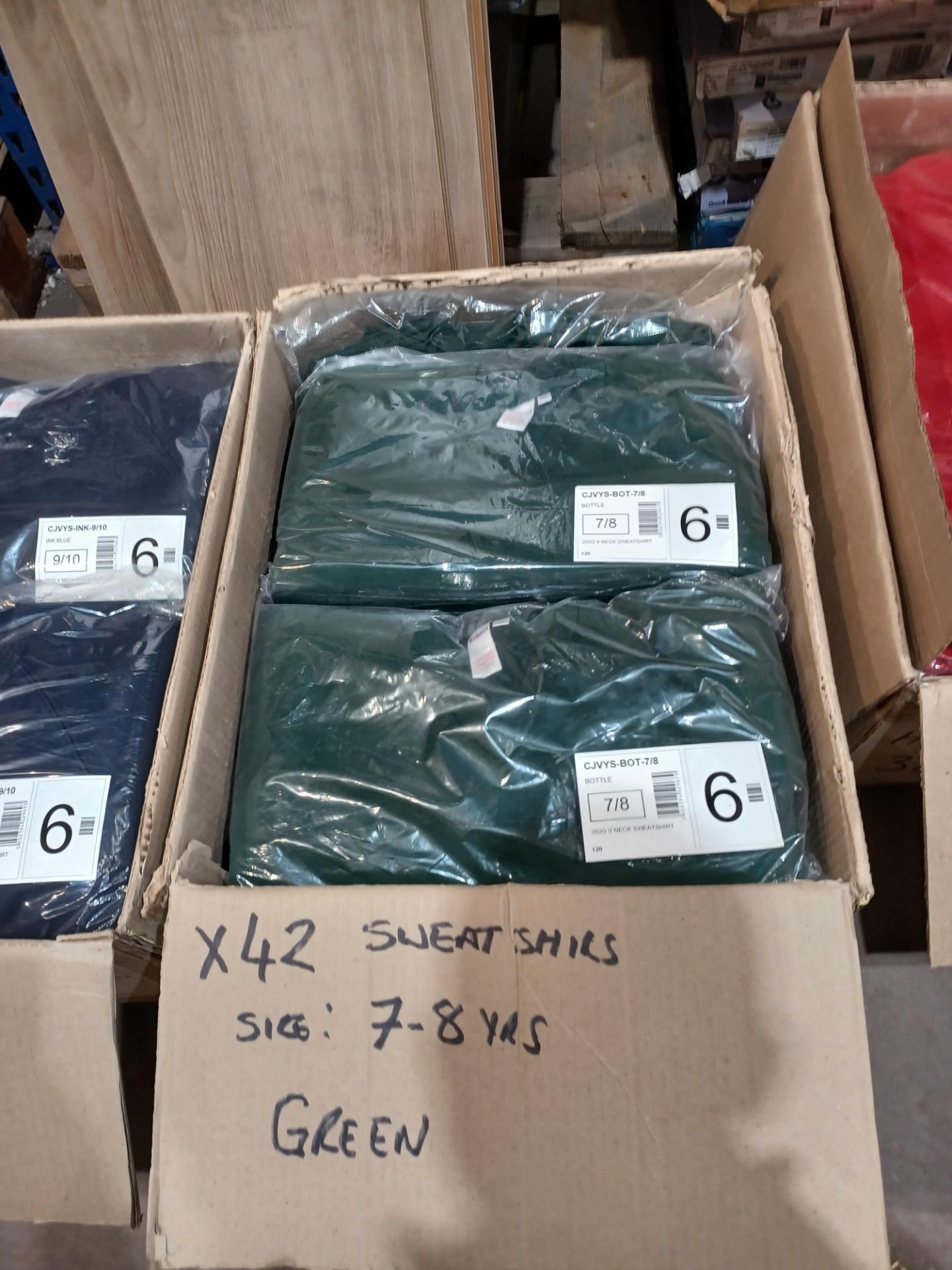 42 x Premium Soft Fleeced V Neck Bottle Green Sweatshirts in 7-8 Years. - R14. RRP £15.41 each