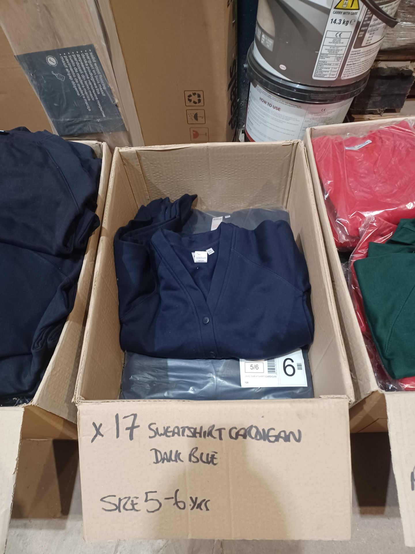 17 x Dark Blue Kids Soft Fleeced Cardigans in Sizes 5-6 Years. - R14. RRP £15.66 each