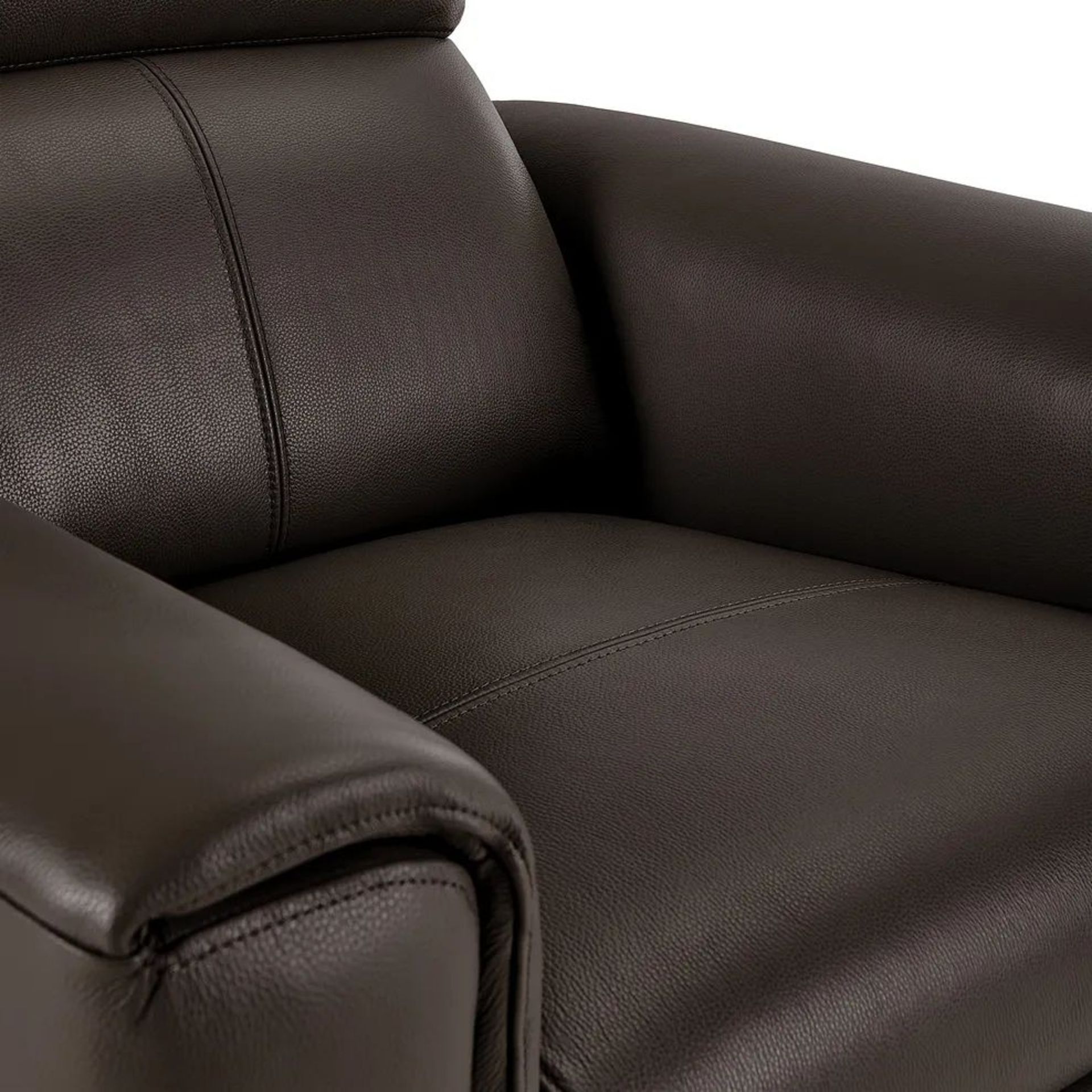 BRAND NEW SAMSON Electric Recliner Armchair - TWO TONE BROWN LEATHER. RRP £1249. Showcasing neat, - Image 9 of 9
