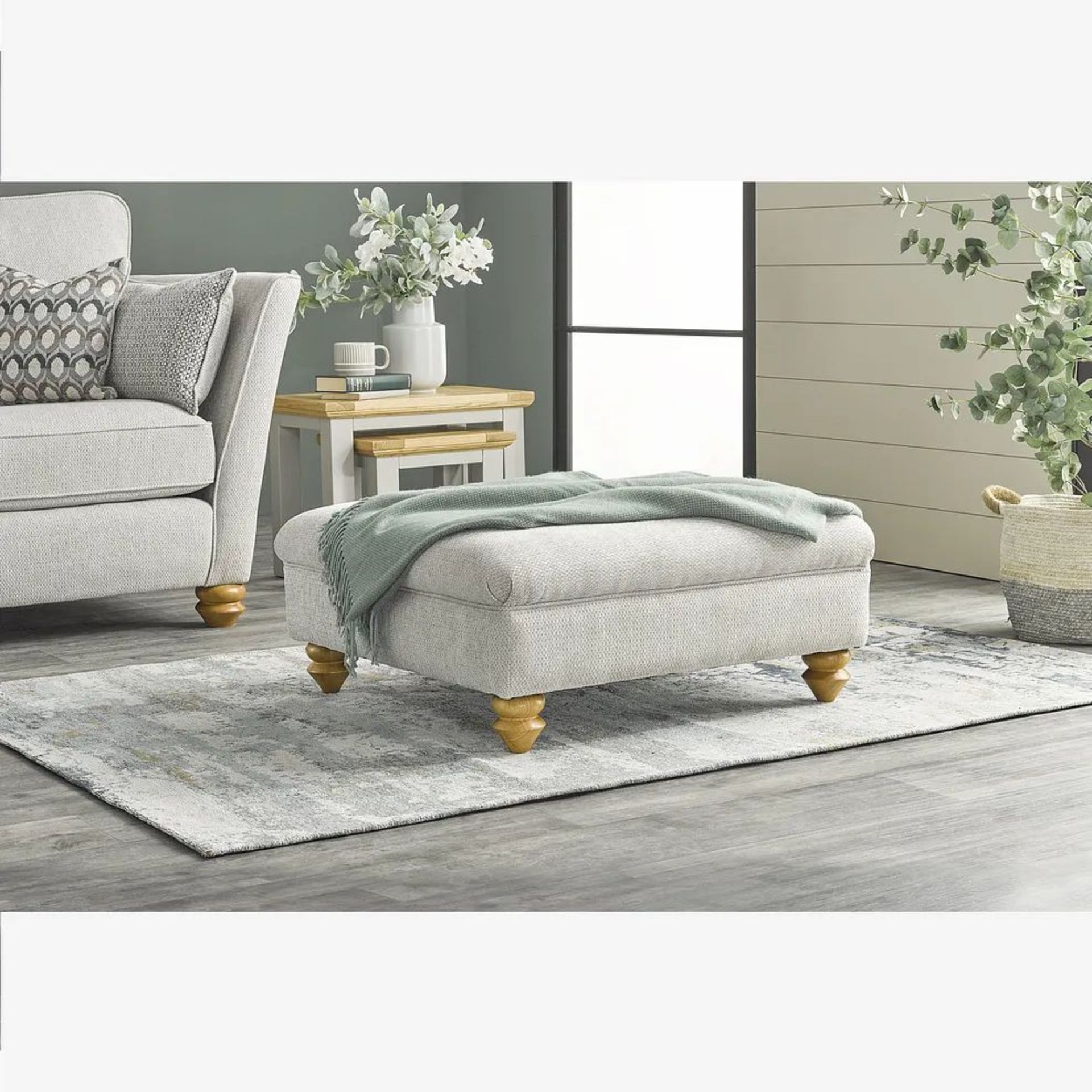 BRAND NEW GAINSBROUGH Footstool - MINERVA SILVER. RRP £369. Elegant and inviting, our Gainsborough - Image 6 of 6