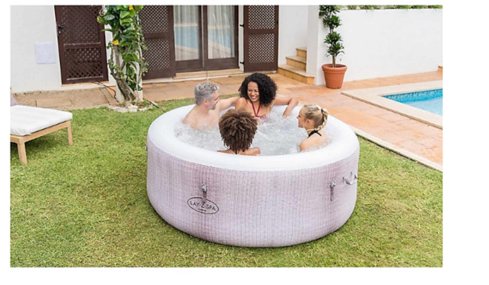 Lay-Z-Spa Cancun AirJet Inflatable Hot Tub. - ER. RRP £555.00. Spacious enough to comfortably seat - Image 2 of 2