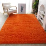 Orange shaggy rug - ER42