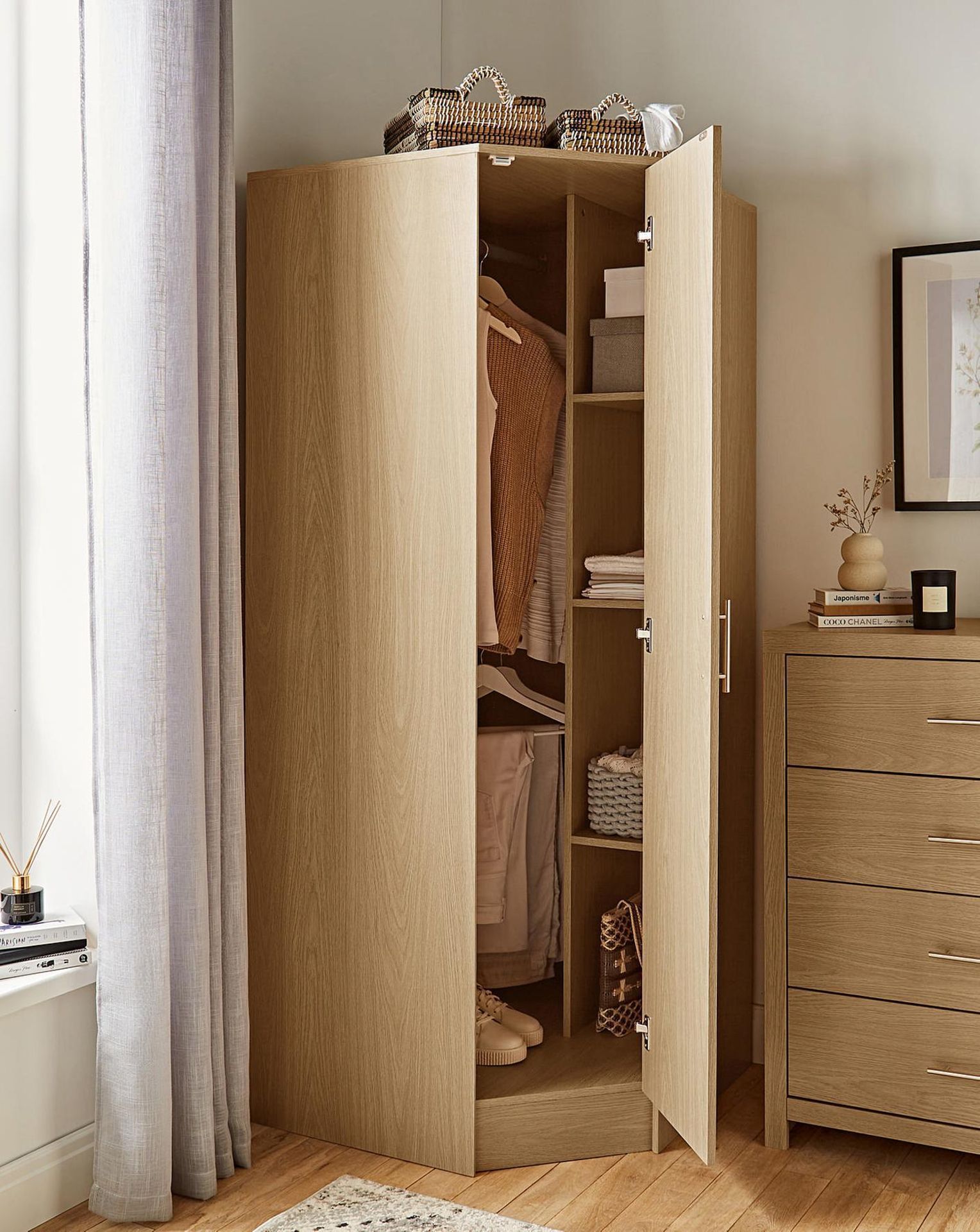 NEW & BOXED DAKOTA Corner Wardrobe. OAK EFFECT. RRP £269 EACH. Part of At Home Collection, the - Bild 3 aus 4