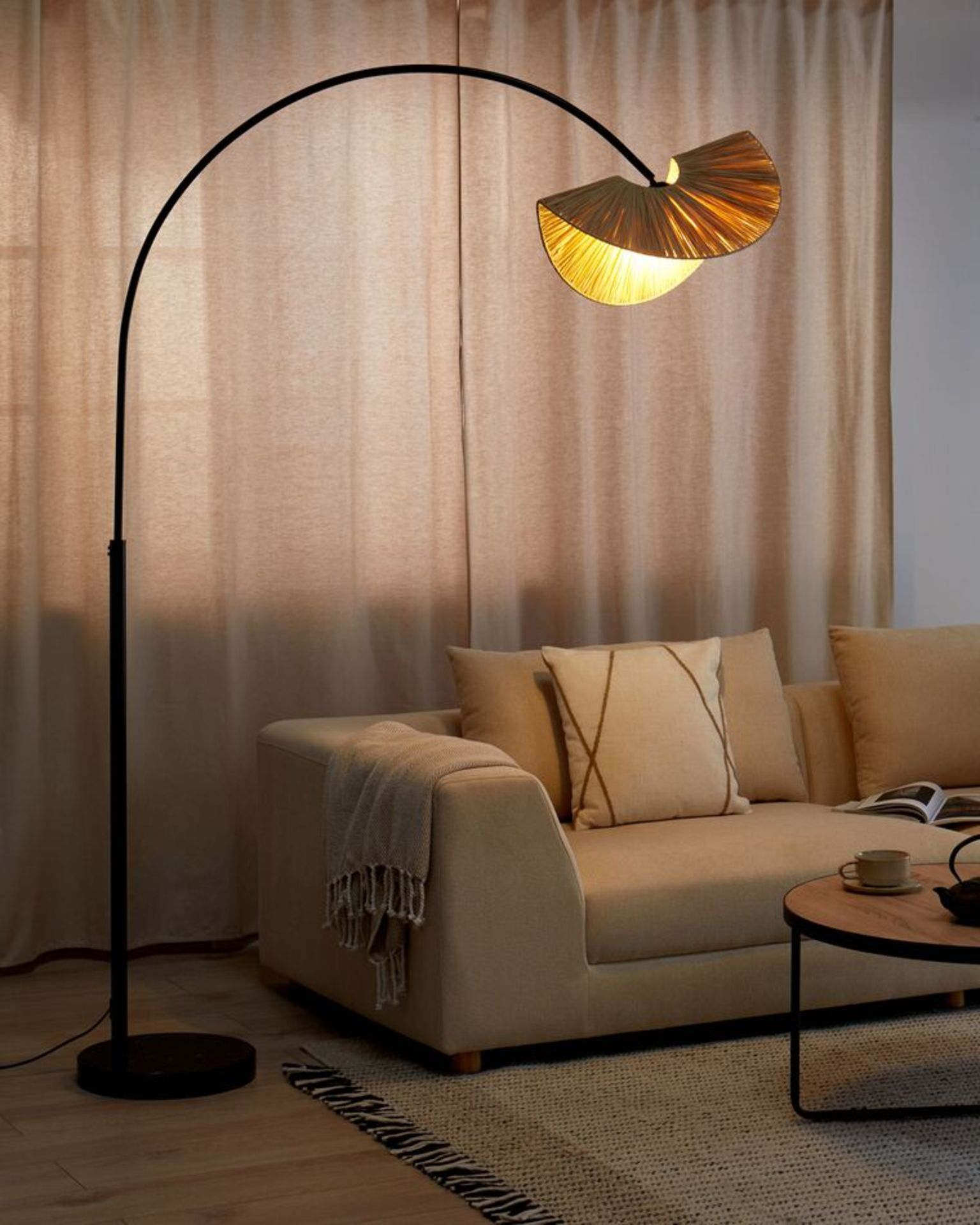 Herron Paper Floor Lamp Natural. - R13a.9. RRP £259.99. Handcrafted with care and precision, this - Image 2 of 2