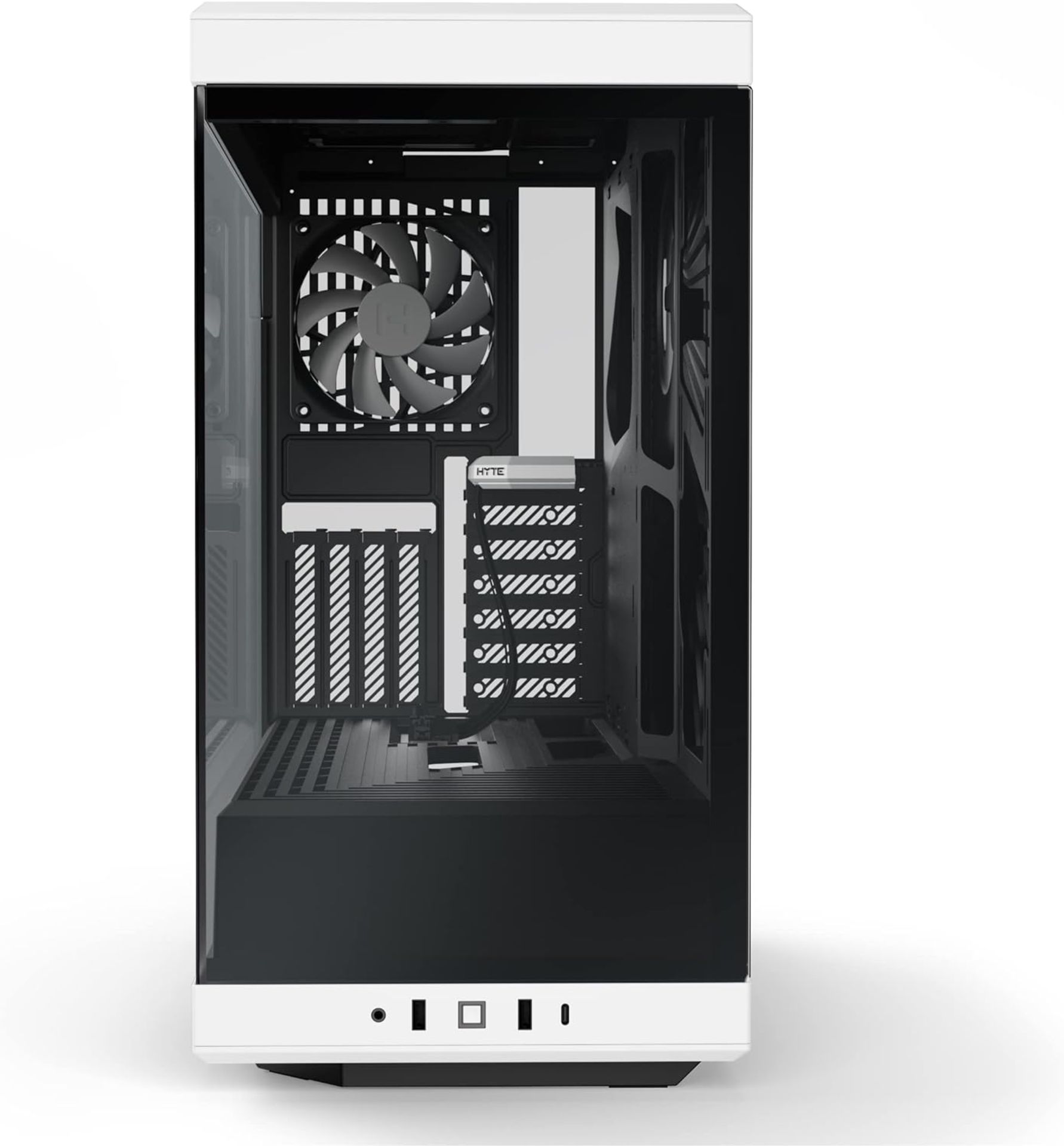 NEW & BOXED HYTE Y40 Mid-Tower ATX Case - Black & White. RRP £159.98. (R15R). The HYTE Y40 Mid-Tower - Image 2 of 6