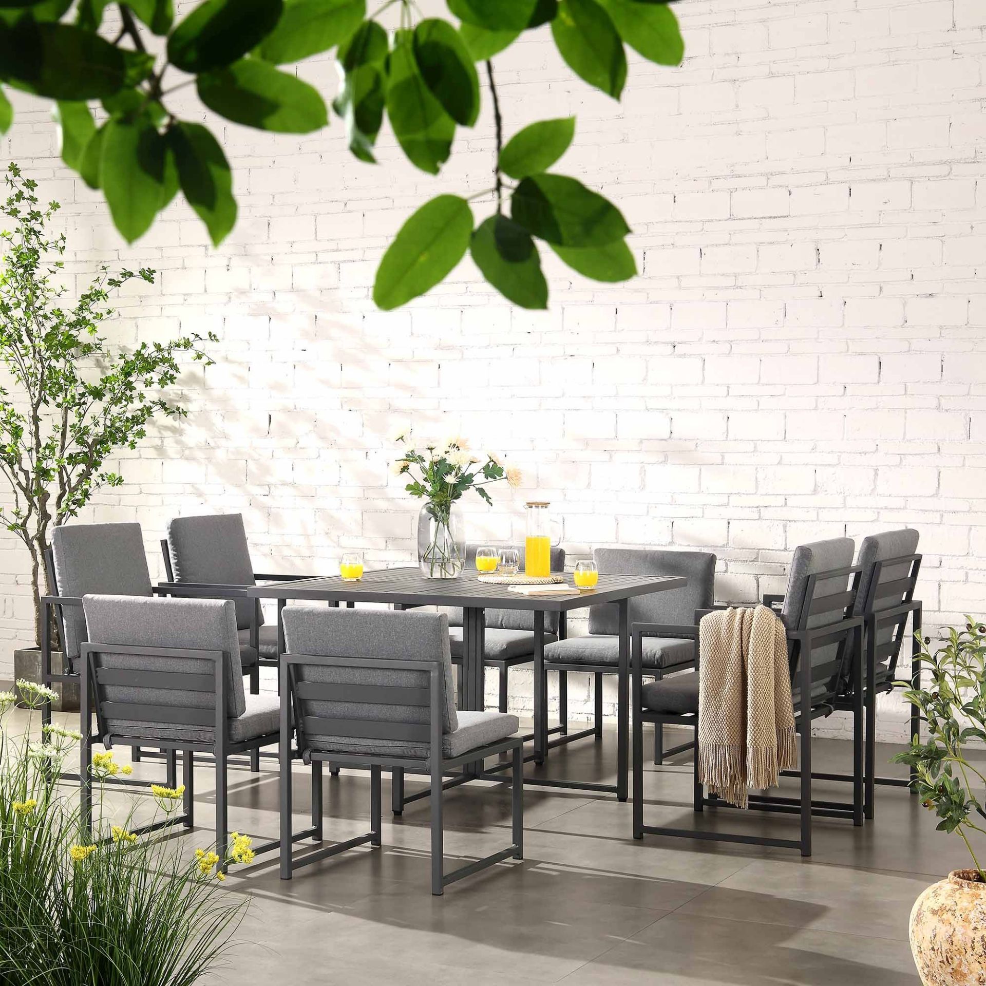 Albany Aluminium 9-Piece Outdoor Cube Dining Set, Grey. - R14BW. RPR £1,399.00. Comprising of a bold