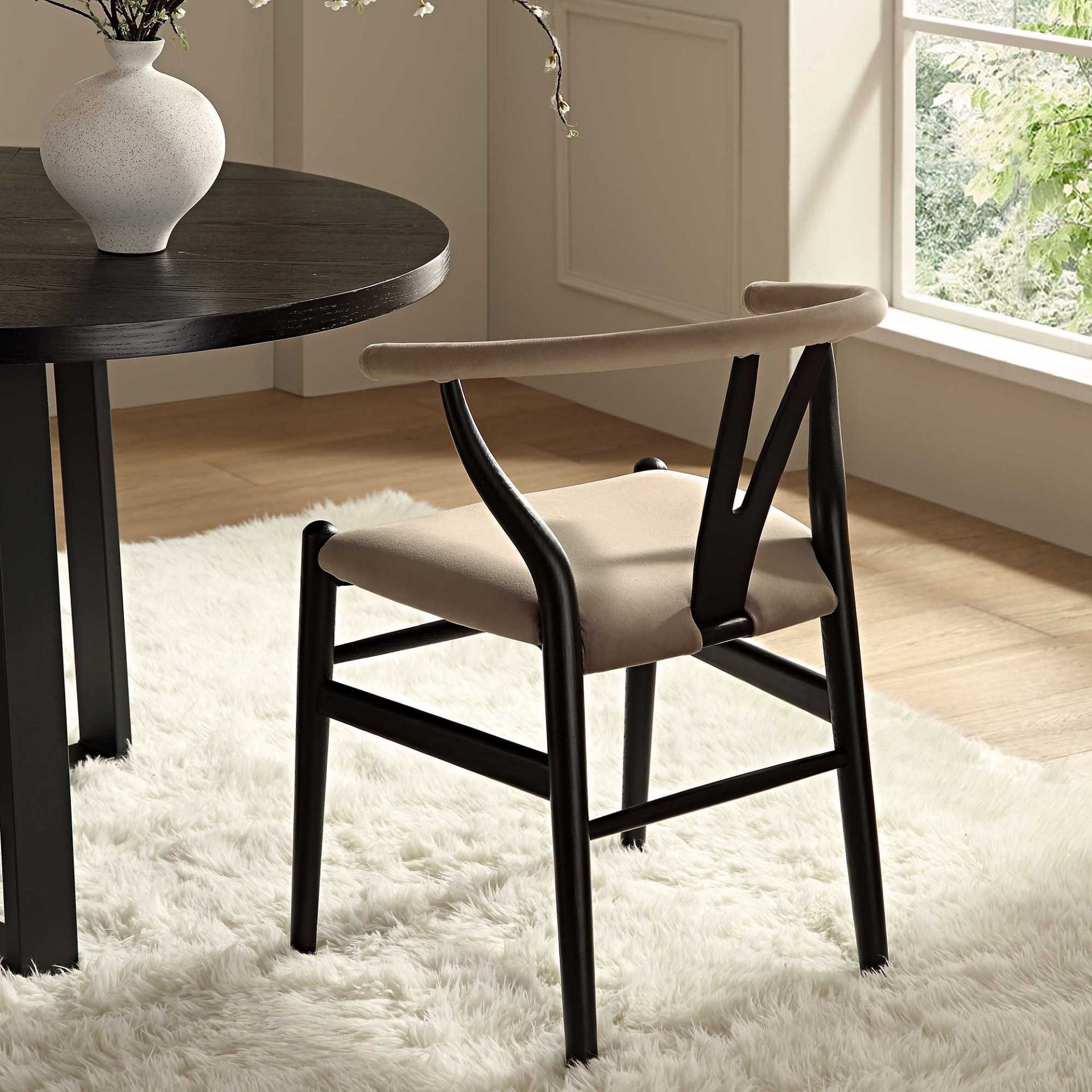 Hansel Wishbone Padded Dining Chair, Taupe Velvet and Black Frame. - R13.7. RRP £219.99. Inspired by - Bild 3 aus 4