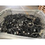 IT PALLET TO CONTAIN A VERY LARGE QUANTITY OF ASSORTED KETTLE LEADS IN VARIOUS BRANDS