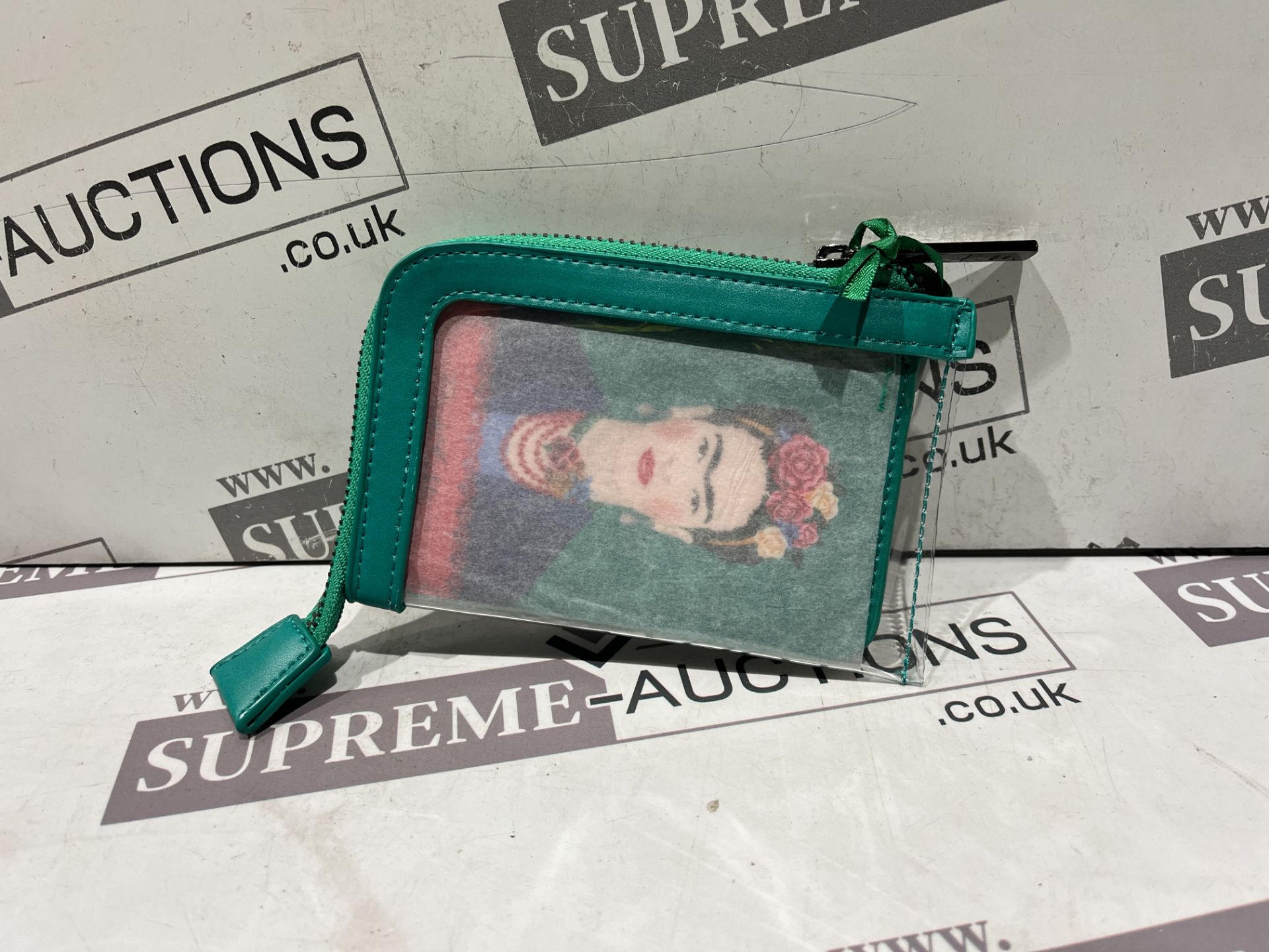 80 X BRAND NEW FRIDA KHALO VOGUE CARD PURSES RRP £15 EACH R9-10