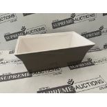 36x BRAND NEW TAUPE/WHITE YORK MELAMINE DEEP DISH 1/4. RRP £20.80 EACH. (S1-13)