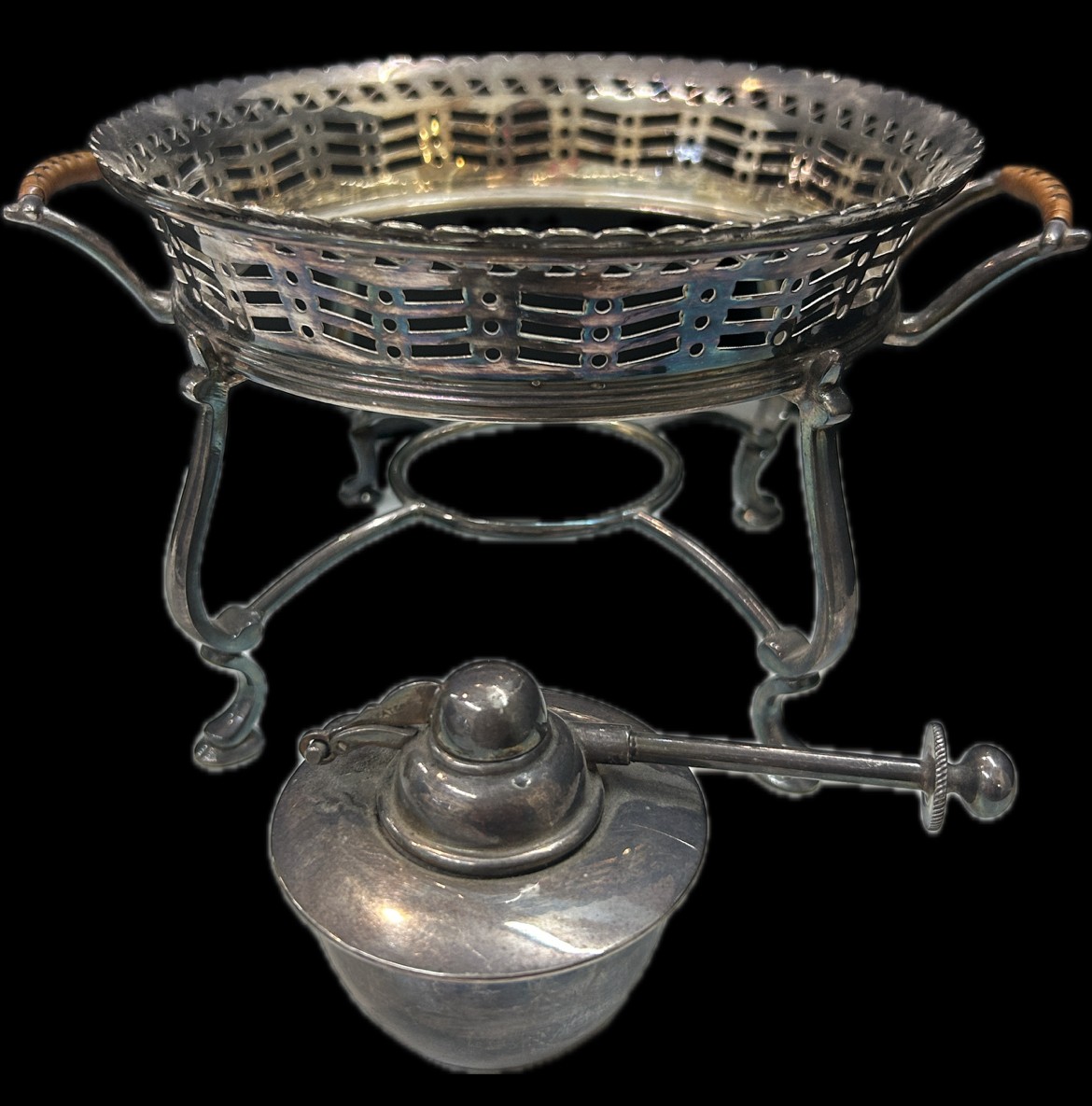 Antique silver plated spirit kettle with stand and burner, reed detailing to handle of kettle and - Bild 4 aus 4