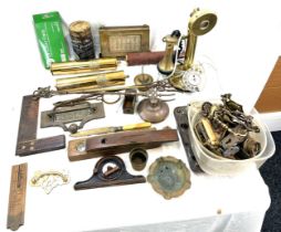 Selection of collectables to include desk clock, vintage phone, brassware, handles etc