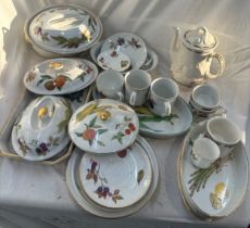 Selection of Royal Worcester pottery