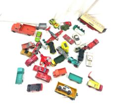 Selection of vintage and later cars includes corgi, dinky etc