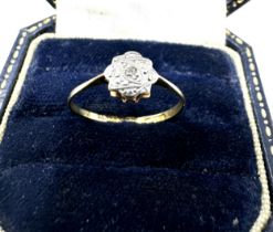 Antique 18ct gold diamond ring weight 1.2g