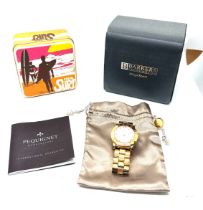 3 Watches includes Fossil, barkers of kensington, marc jacobs etc, untested