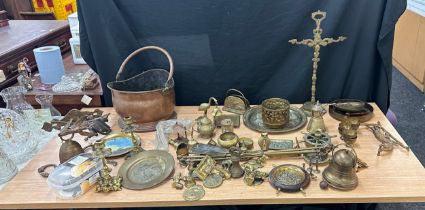 Large selection of brassware to include wall hanging door bell, candlesticks, ornaments etc