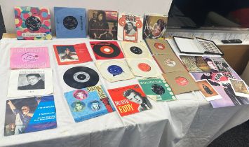 Selection of 45 singles includes 60s 70s 80s includes beatles, david bowie etc