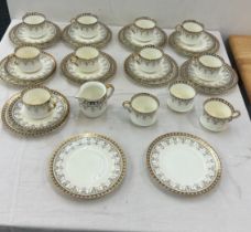 Cauldonte part tea service comprising cups, saucers, milk jug etc