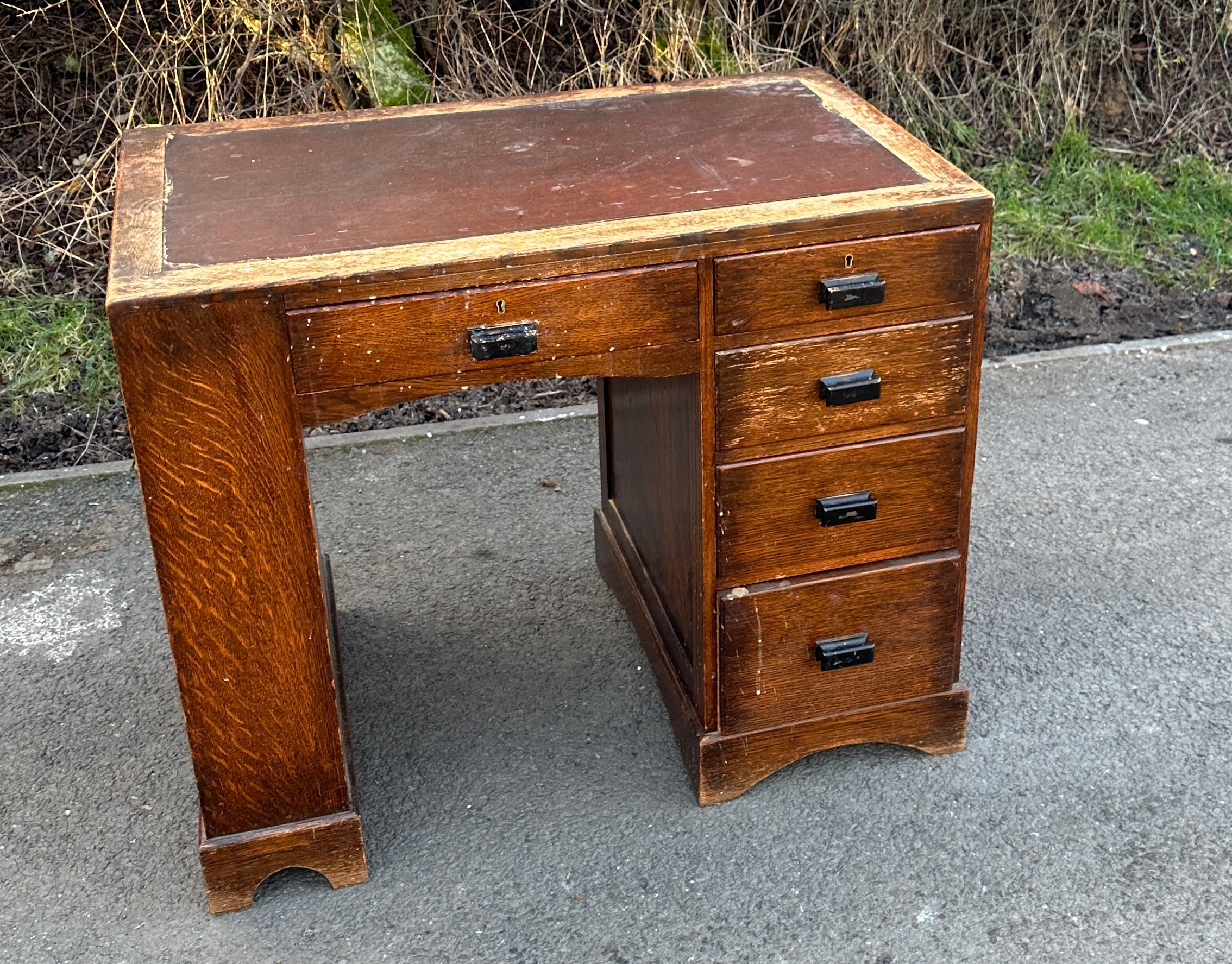 Oak deco five drawer leather topped desk with bookcase to the side measures 30 inches tall 36 inches