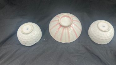 3 Oriental finger bowls