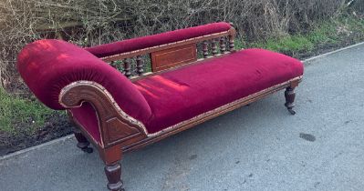 Edwardian chaise lounge